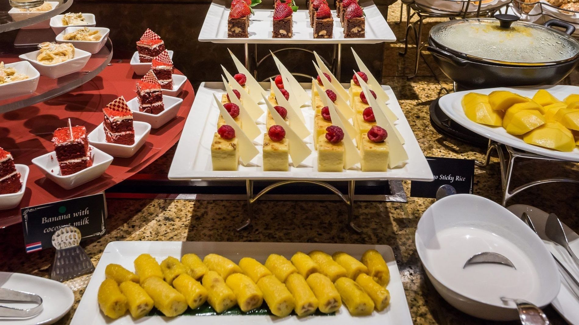 Orchid Café - Sheraton Grande Sukhumvit